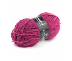 Pelote de laine à tricoter DATCHA - Plassard violet 584 sperenza