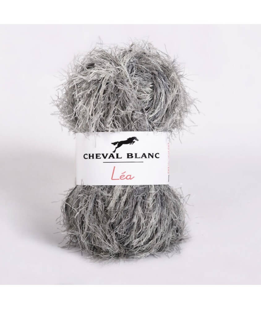 Fil Poilu à tricoter LEA de Cheval Blanc ou RIO de By Oké ! Fil Poilu à tricoter LEA de Cheval Blanc ou RIO de By Oké !