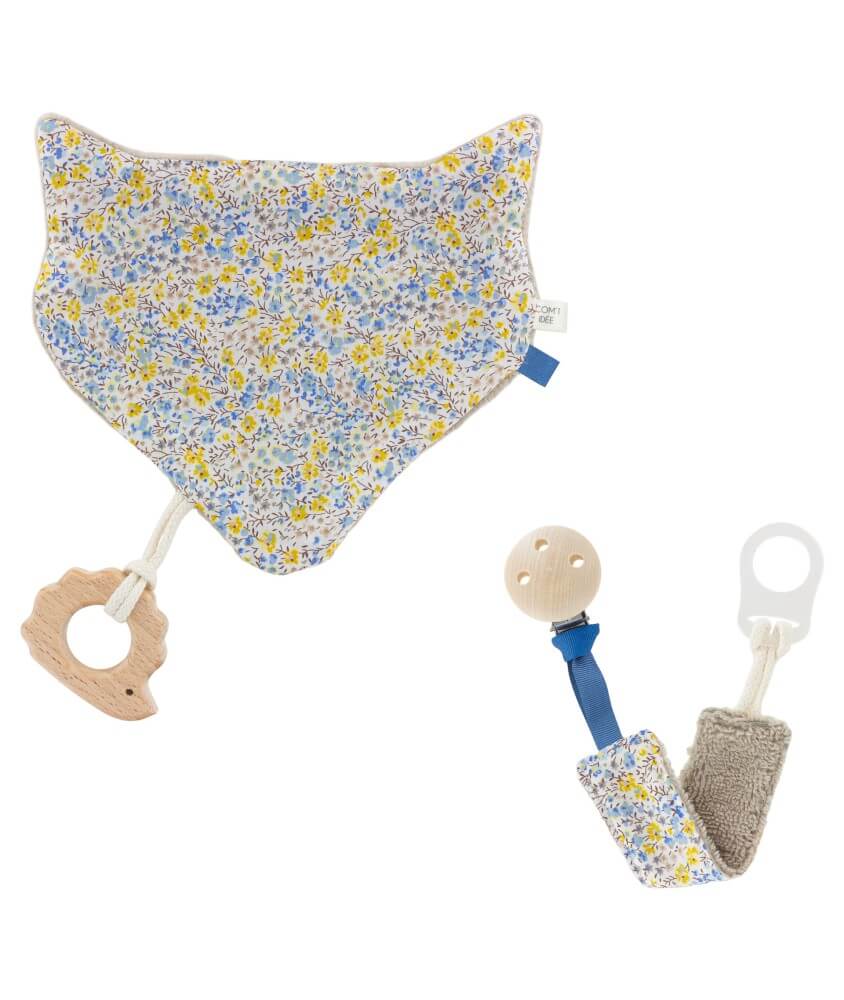 Kit couture naissance avec 1 doudou Renard et 1 attache tétine pour bébé avec tissu Liberty ® Phoebe Kit couture naissance avec 1 doudou Renard et 1 attache tétine pour bébé avec tissu Liberty ® Phoebe