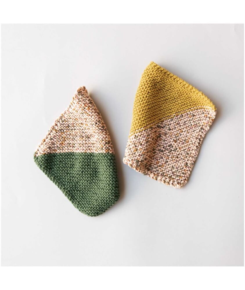Pelotes de fil à tricoter CREATIVE COTTON ARAN de Rico Design - Laissez libre cours à votre créativité avec douceur et style ! Pelotes de fil à tricoter CREATIVE COTTON ARAN de Rico Design - Laissez libre cours à votre créativité avec douceur et style !