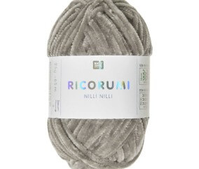 Pelote Ricorumi Nilli Nilli : La Chenille Polyester pour des Amigurumis Élégants - 25 GR - Rico Design