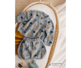 Catalogue Layette Automne/Hiver 2023-2024 n°230 de Phildar - Prêt pour l'hiver - Douceur et Tendresse pour Bébés