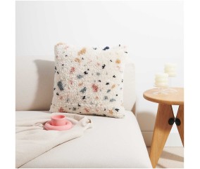 Kit de Point Noué Hooki Hooki – Coussin Terrazzo de Rico Design : L'Élégance Artisanale pour Votre Intérieur