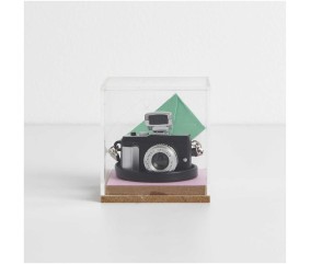 Caméra miniature, 4,5 x 2,1 x 4 cm pour le monde des lutins - Rico Design