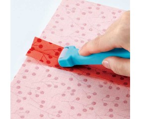 Roulette pour Presser - Clover – L’outil Indispensable pour une Couture Parfaite