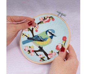 Kit de Broderie "Bird Blossom" avec Cercle en Bois de 15cm – Trimits | Idéal pour Débutants et Passionnés