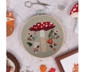 Kit de Broderie "Toadstool" avec Cercle en Bois de 15 cm – Trimits