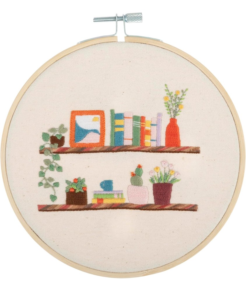 Kit de Broderie "Floral Shelf" avec Cercle en Bois de 15cm – Trimits Kit de Broderie "Floral Shelf" avec Cercle en Bois de 15cm – Trimits