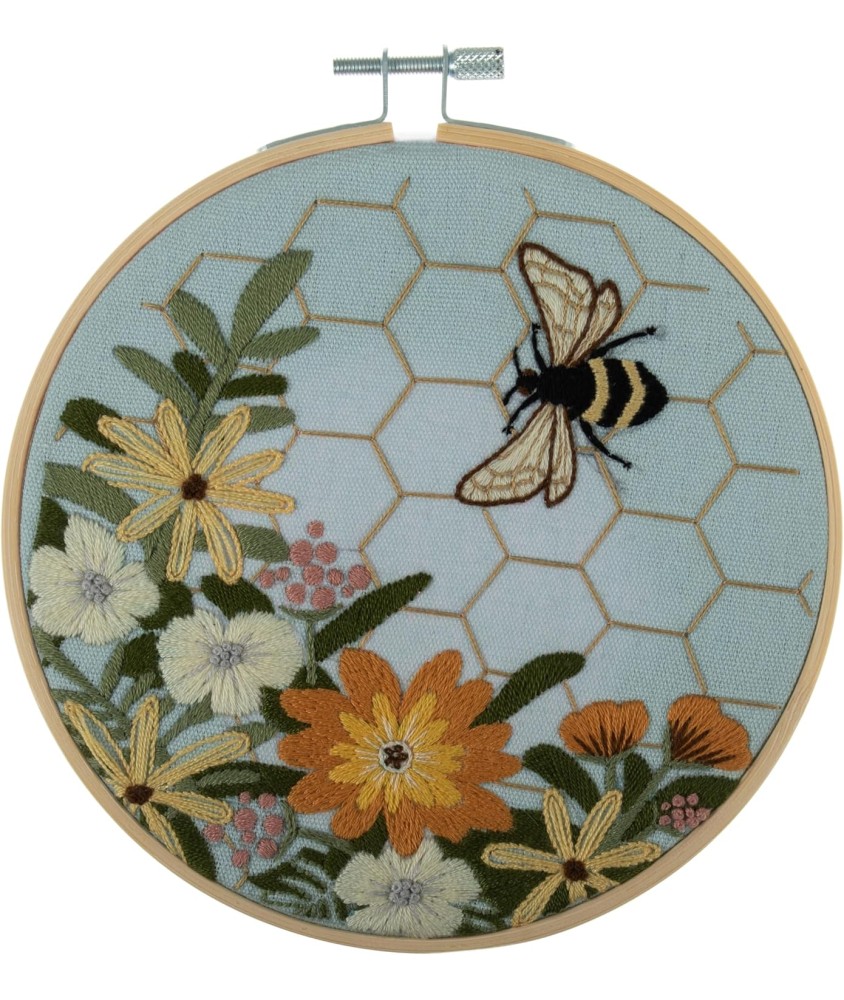 Kit de Broderie "Bee" avec Cercle en Bois de 15 cm – Trimits