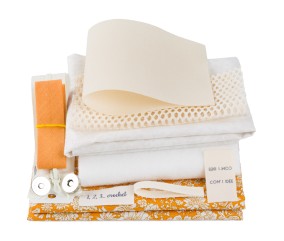 Kits Pochette Crochets – Com’1 Idée | Pochette de rangement à coudre | Tissu Liberty | Made in France | Niveau intermédiaire
