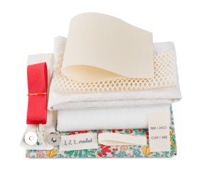Kits Pochette Crochets – Com’1 Idée | Pochette de rangement à coudre | Tissu Liberty | Made in France | Niveau intermédiaire