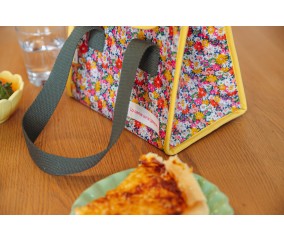 Kit Couture Lunch Box – "La cerise sur le gâteau" - Com’1 Idée