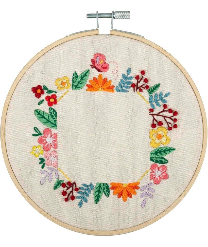 Kit de Broderie Cadre Photo Fleurs avec cercle en bois de 15 cm – Trimits Kit de Broderie Cadre Photo Fleurs avec cercle en bois de 15 cm – Trimits