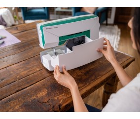 JADE 20 : la machine à coudre électronique qui libère votre créativité - Husqvarna Viking