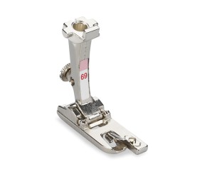 Pied Ourleur coquille et tricot N°69 - 4mm - pour machines électronique - Bernina