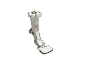 Pied large pour Fronces N°16 pour machine électronique - Bernina