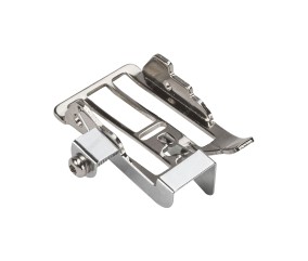 Semelle avec guide central pour pied N°50 - Bernina