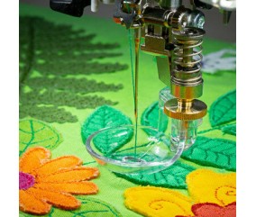 Pied Quilt avec Coupelle Glissante N°74 pour machine mécanique - Bernina – Précision et Fluidité