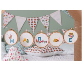 Tambour à broder (ou cercle) en bois Ø 10 cm à 25 cm - Milward