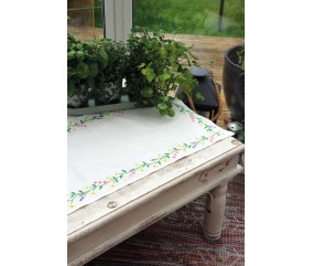 Kit de chemin de table à broder - Chaine de Marguerite - 40 x 100 cm - Trimits