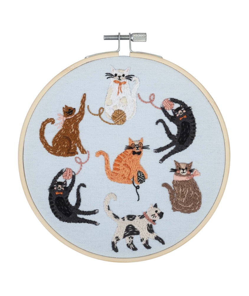 Kit de Broderie Chats avec cercle en bois de 15 cm – Trimits Kit de Broderie Chats avec cercle en bois de 15 cm – Trimits