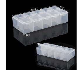 Boîte de rangement en plastique 8,5x4x2cm
