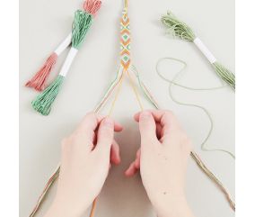 Kit DIY bracelet de l'amitié brésilien - Neon Mix - Rico Design