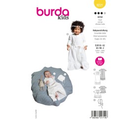 Patron Burda Bébé n°9221 : Ensemble Baptême — Robe longue, Version courte, Bonnet
