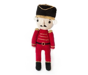 E-modèle Casse noisettes au crochet Rico Design