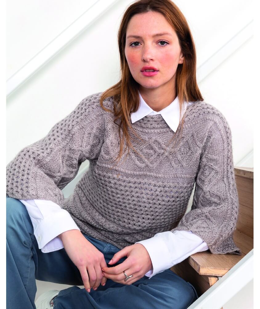 Pull à torsades col bateau Belle - Patron tricot femme Bergère de France