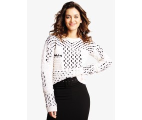 Pull rebrodé à col roulotté femme - Patron tricot Bergère de France
