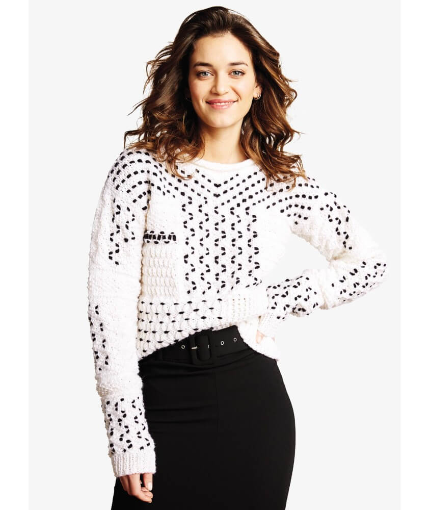 Pull rebrodé à col roulotté femme - Patron tricot Bergère de France