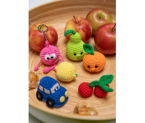 E-CATALOGUE - SET AMIGURUMI HAPPY (6 MODÈLES) AU CROCHET - GRÜNDL