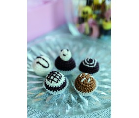 E-MODELE - CHOCOLATS AU CROCHET COTTON QUICK UNI - GRÜNDL