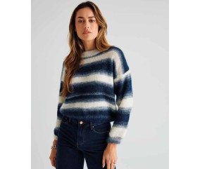Pull VITA Phildar - patron tricot femme PDF (photo du modèle porté)