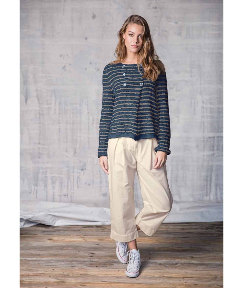Veste ANGELE Phildar - patron tricot femme PDF (photo du modèle porté)