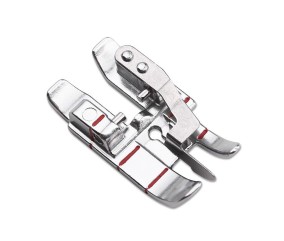 Pied piqûre dans la couture avec système IDT Pfaff - 820925096