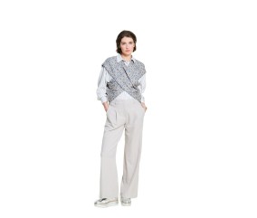 Patron Burda Easy n°5593 – Pull Cache-Cœur & Débardeur Femme Tailles 34-44 - vue 1 du modèle