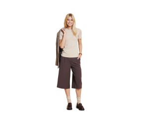 Patron Burda Easy n°5594 – T-shirt, Manches Longues & Col Roulé Femme Tailles 34-44 - vue 1 du modèle
