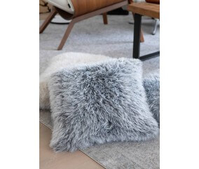 E-MODELE - HOUSSE DE COUSSIN EN FAUSSE FOURRURE ARKTIS - GRÜNDL