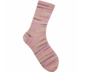 Laine Rico Design Superba Cashmeri Luxury Socks 4 fils coloris 44 Feuilles d'Automne - pelote sur fond blanc