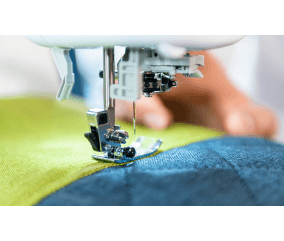 Machine à coudre Brother Innov-is A16 - couture précise grâce à l'enfile-aiguille avancé