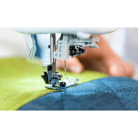 Couture d un tissu élastique avec la machine à coudre Brother Innov-is A16