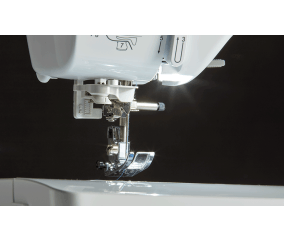 Machine à coudre Brother Innov-is A16 - éclairage LED de la zone de couture