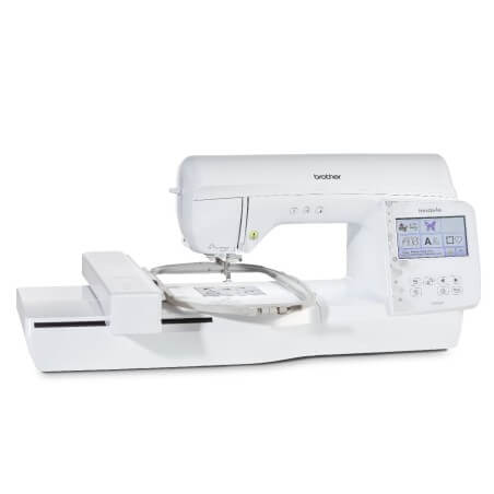Brother Innov-is NV880E vue de trois quarts