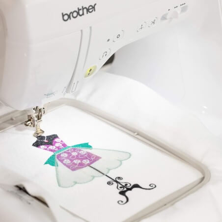 Motif brodé dans le cadre de la Brother Innov-is F580