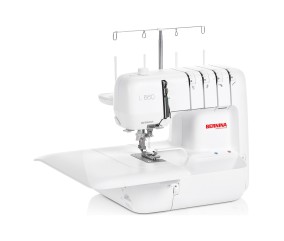 Bernina L 660 avec table rallonge, vue de trois quarts gauche