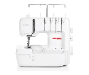 Surjeteuse Bernina L 650 vue de face sur fond blanc
