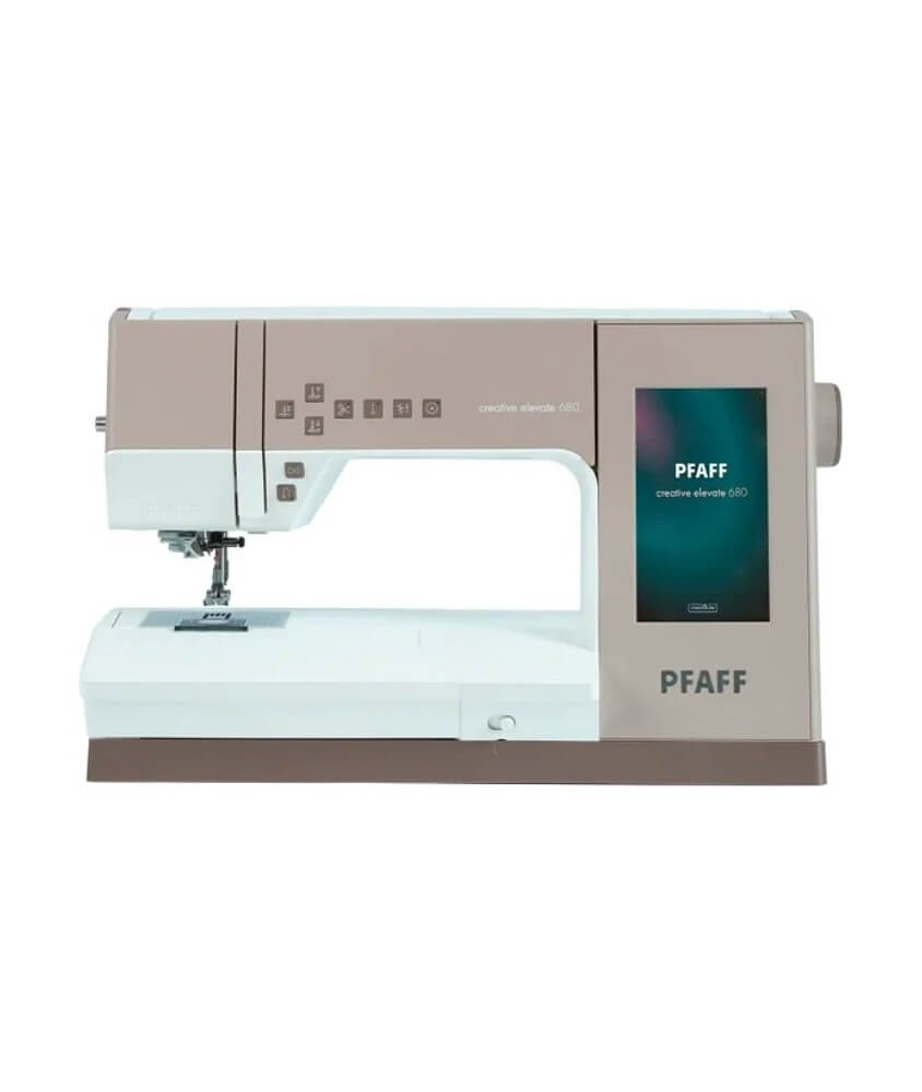Machine à coudre PFAFF Creative Elevate 680 - vue de face sur fond blanc