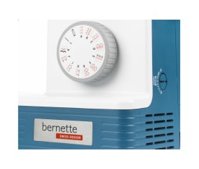 Bernette b05 Academy : molette de sélection des 30 points et logo bernette Swiss Design